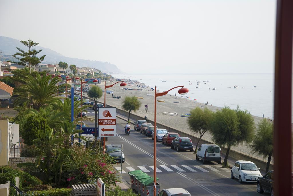 B&B La Sirena Santa Teresa Di Riva Esterno foto