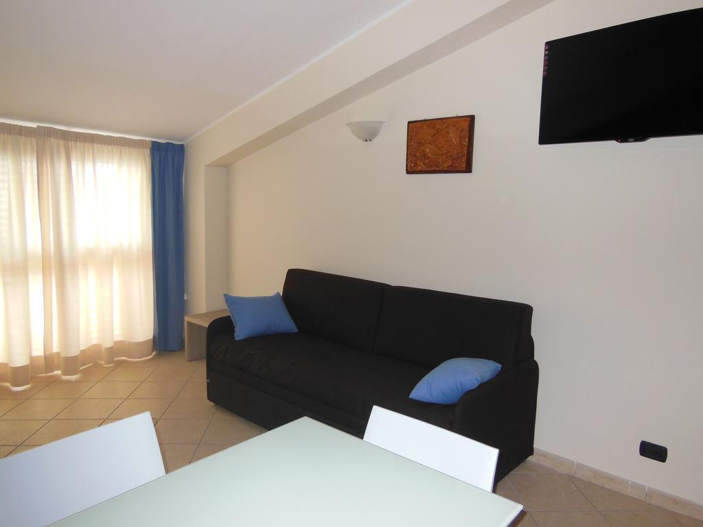 B&B La Sirena Santa Teresa Di Riva Camera foto